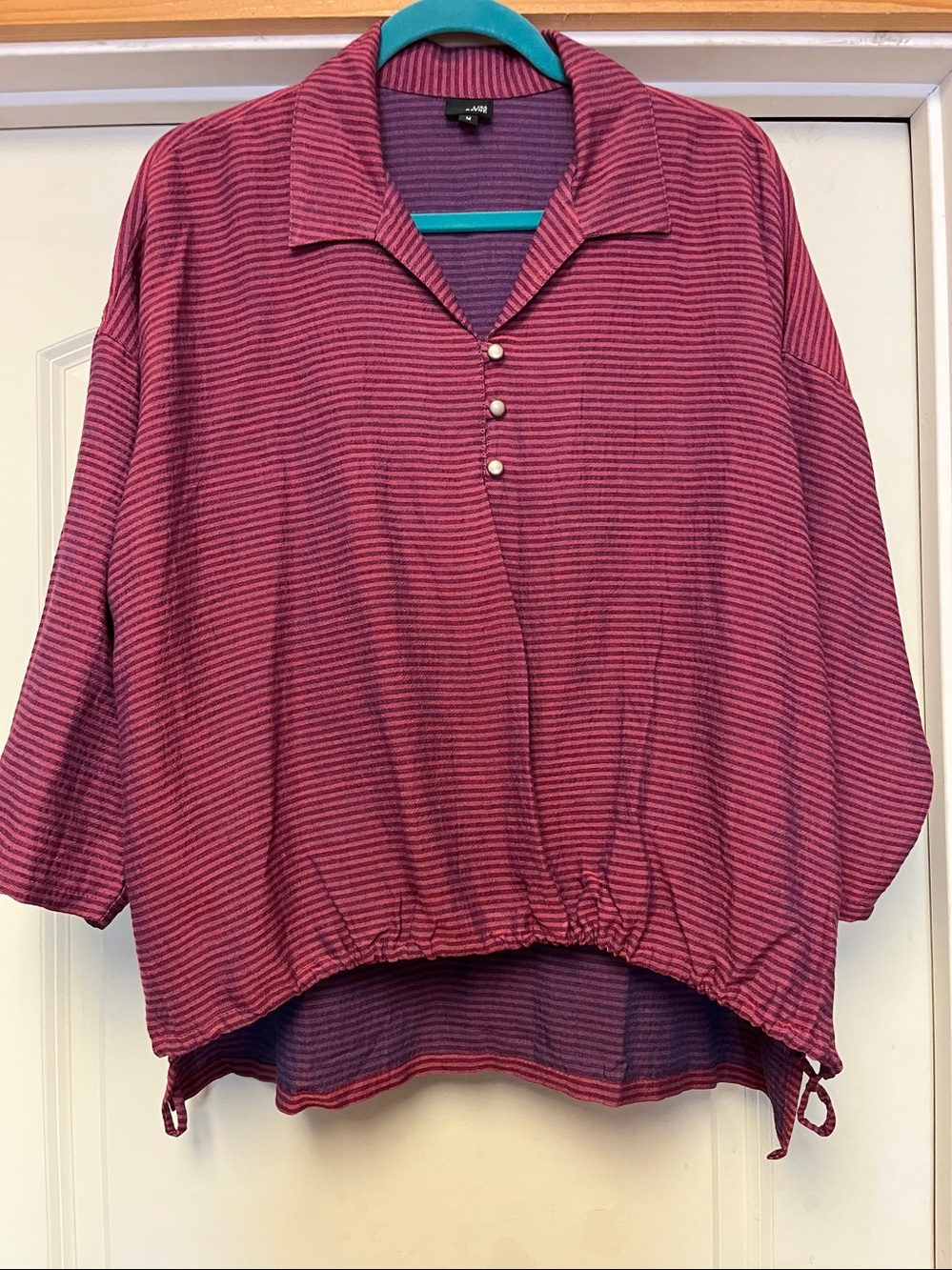 Lisa Bayne Oversized Striped
Polo Collar Blouse
Asymmetrical Tunic 
Medium NEW